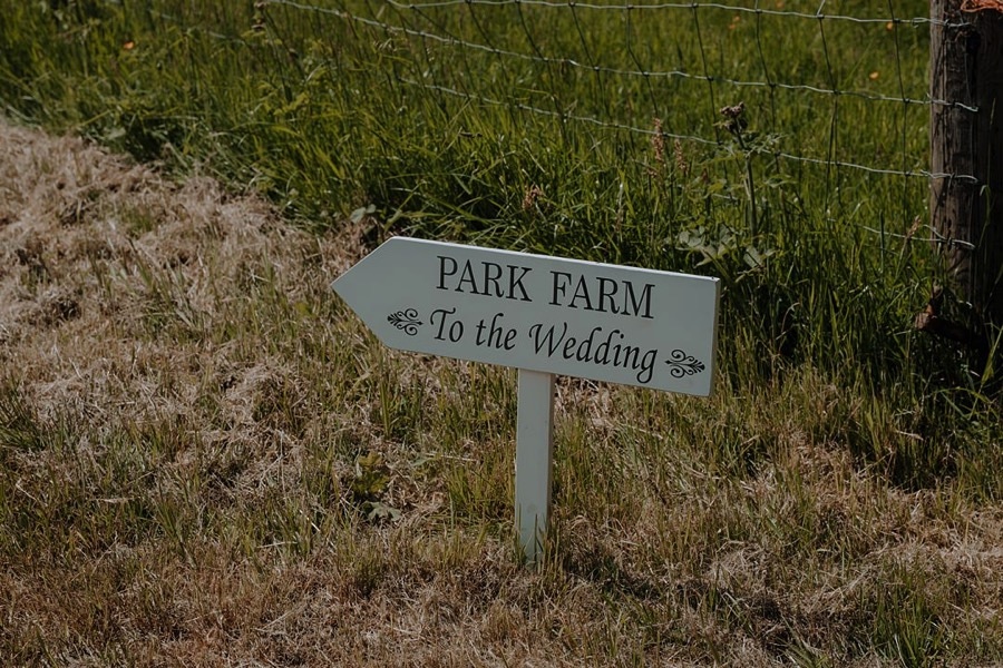 Park-Farm-Daventry-Wedding-Photos-northamptonshire 0132